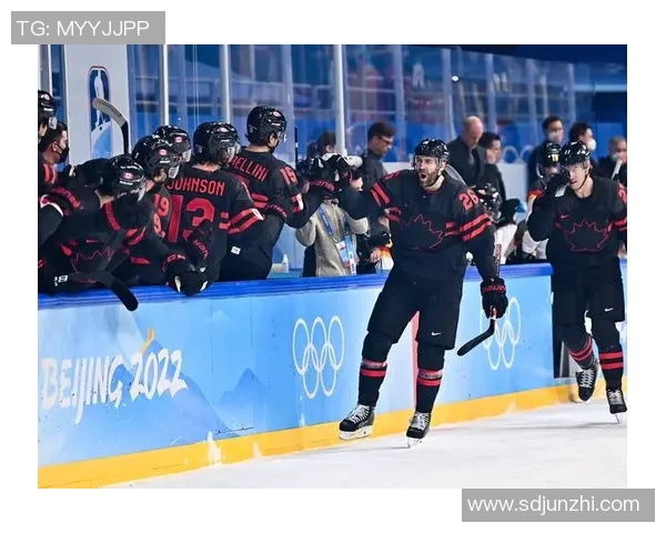 加拿大在G组比赛中战胜瑞典实现历史首胜展现顽强斗志与团队精神